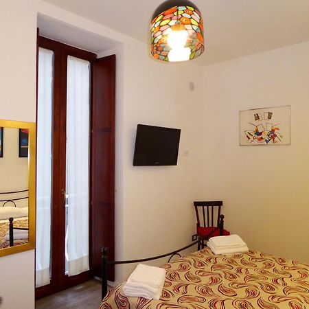 מלון נאפולי Casa Cesira Incentro מראה חיצוני תמונה