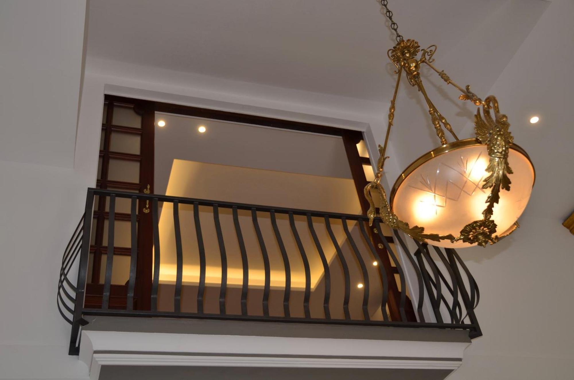 מלון נאפולי Casa Cesira Incentro מראה חיצוני תמונה