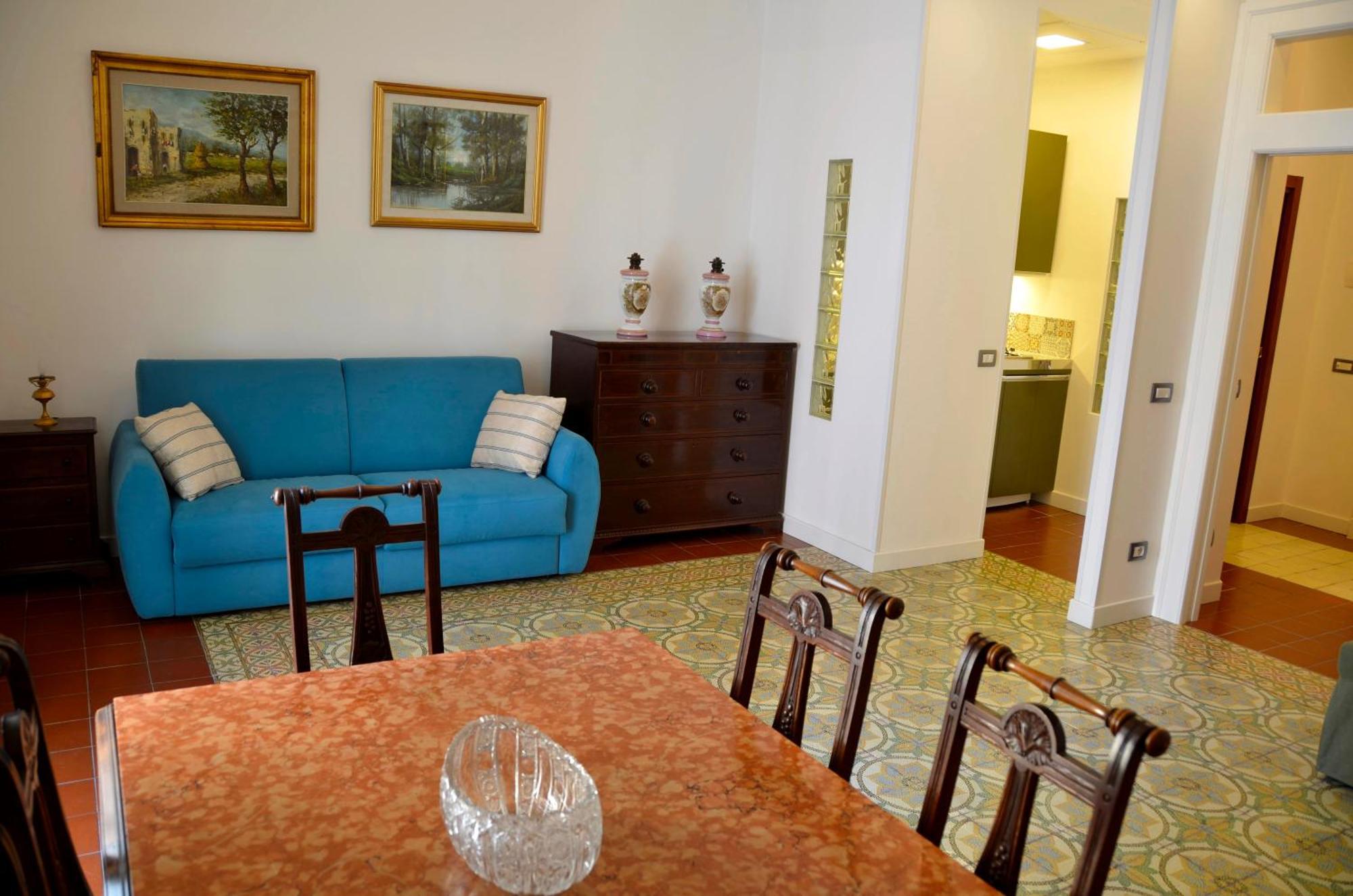 מלון נאפולי Casa Cesira Incentro מראה חיצוני תמונה