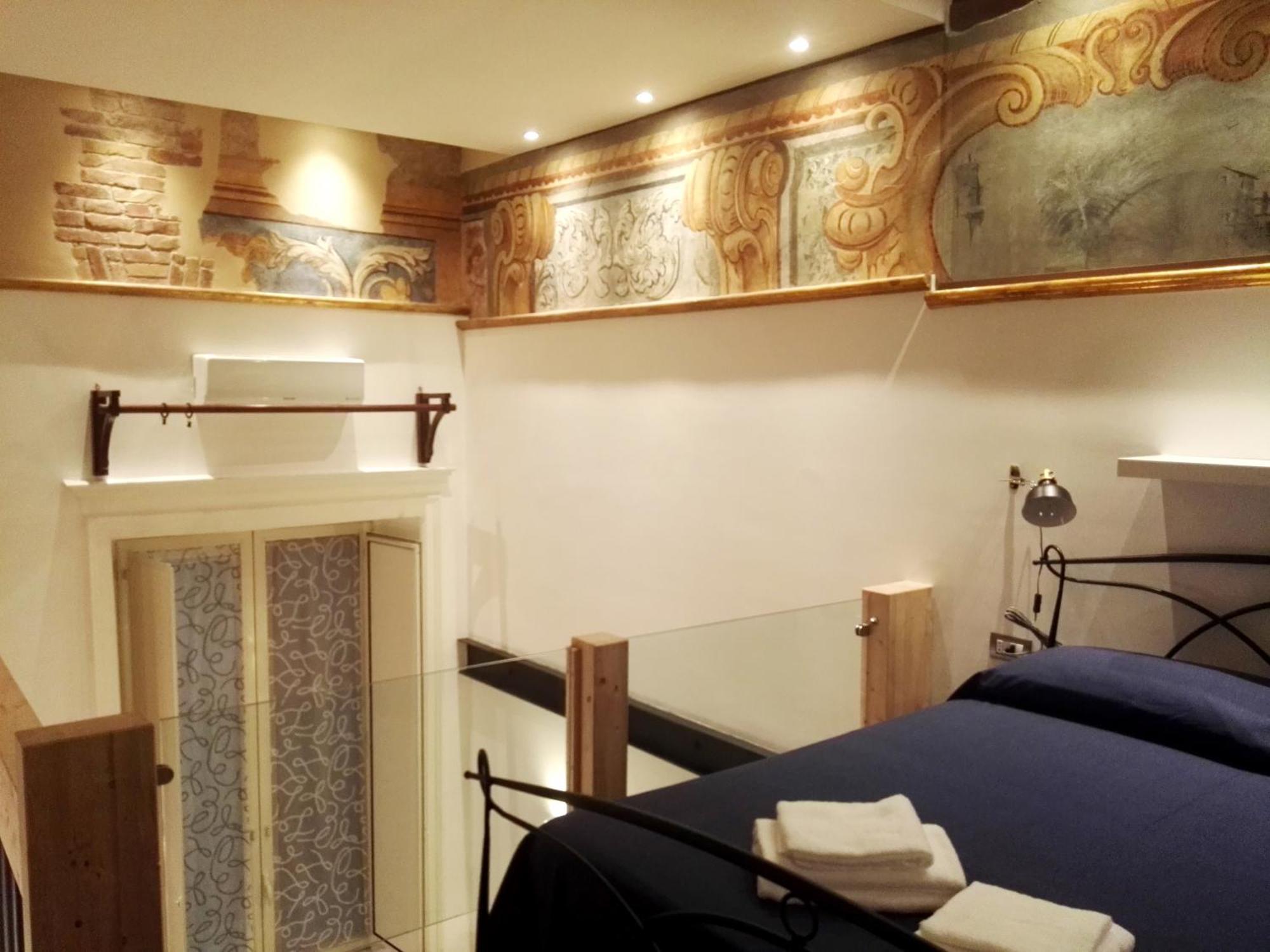 מלון נאפולי Casa Cesira Incentro מראה חיצוני תמונה